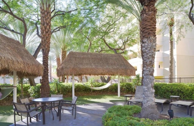 CANCUN Resort- great family resort and POOLS!