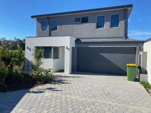 Canning Vale Family Accommodation
