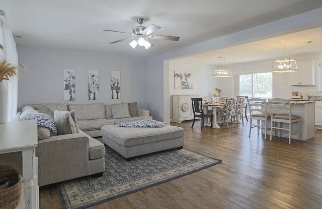 Cape May Heated Swim Spa Oasis Sleeps 8, Dog & EV Friendly