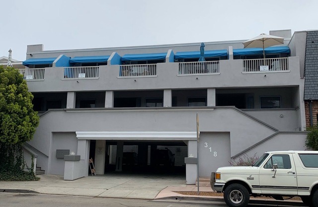 Capitola Condo in Village with Two Private Parking Spaces & Close To The Beach!