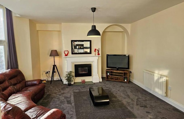 Carlisle City Centre. Spacious Apartment. Ideal location.