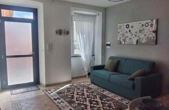 Casa a Cagliari in centro storico Villanova MIOS