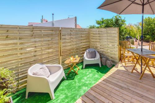 Casa Amarela-Tiny House with fantastic view-pool and close to the beaches