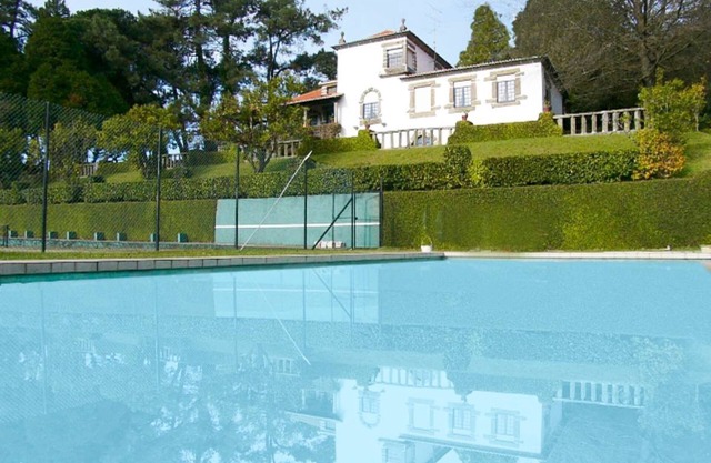 Casa Benedita - Six Bedroom Villa, Sleeps 12