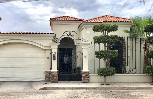 Casa Bonita cerca de Zona Dorada