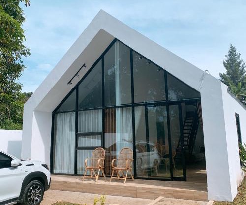 Casa de Gaudi Lembang