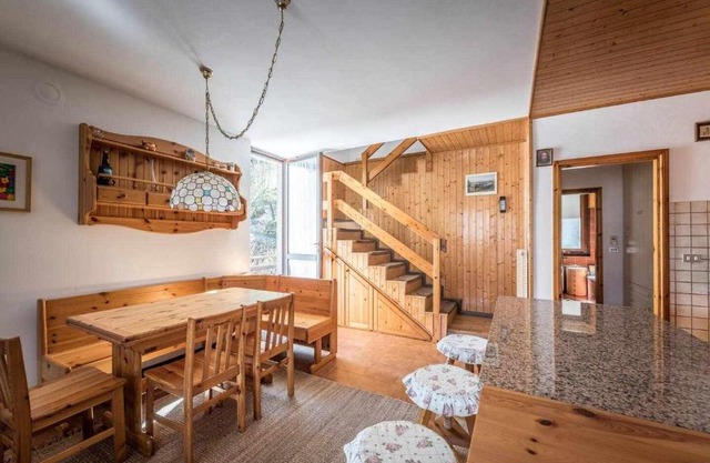 Casa delle Ortensie Calceranica al Lago OSPITAR