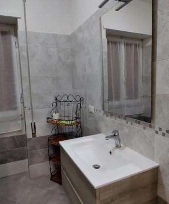 CASA DI MARTINA A TERRACINA