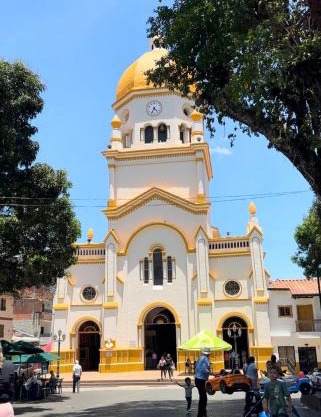 Casa grande parque central