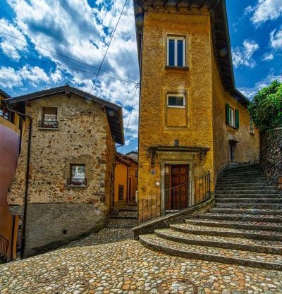 Casa indipendente con vista lago nel cuore di Morcote