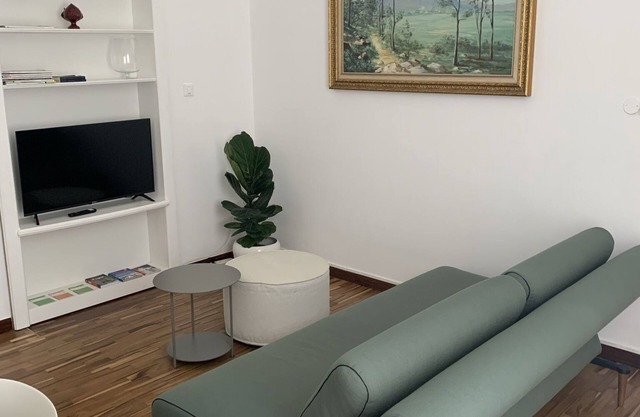 Casa Margherita in 19th-century building 5 minutes' walk from historic center