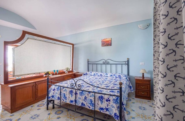 Casa Mariarosa – Your Window on the Sea in Marina di Cassano