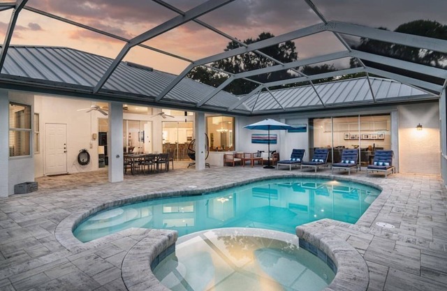 Casa Mariposa: Pool | Spa | Tropical Gardens
