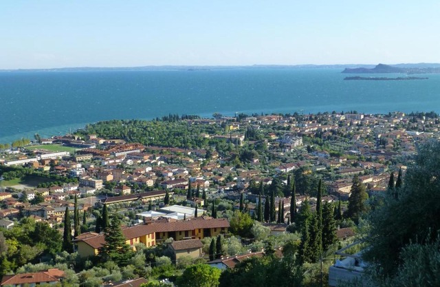 Casa Marsilva - holiday apartment in old town centre, near the lake