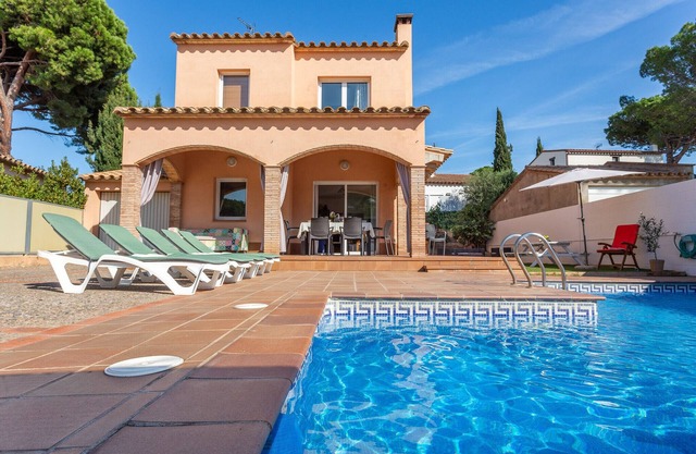 Casa Merce for great company in quiet area
