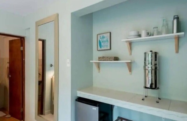 Casa Mia Studio Apartment, Prime Location, Walk to Beach and Town