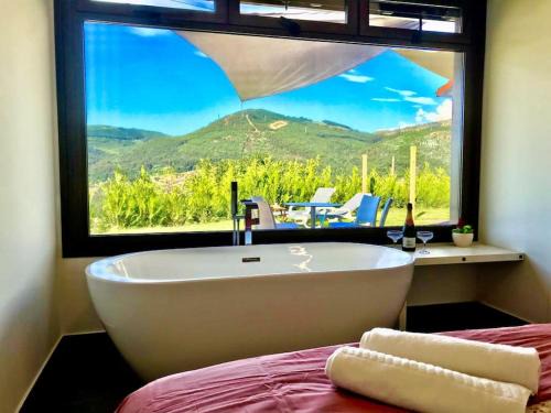 Casa nueva en Vigo Rural Mos con Jacuzzi y chimenea
