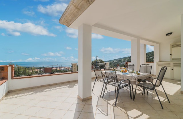Casa Osalla 1 - Two Bedroom Apartment, Sleeps 4