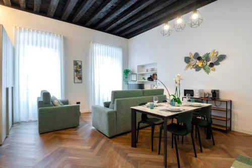 Casa Romano Suites