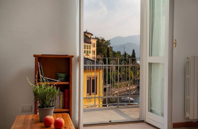 Casa Sole with lake view
