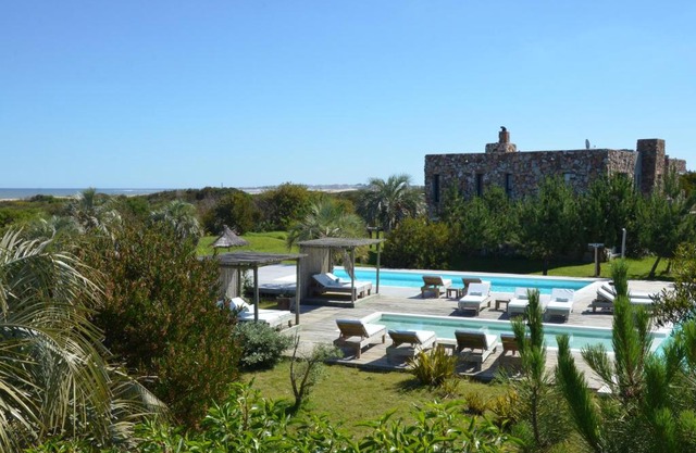 Casa Suaya