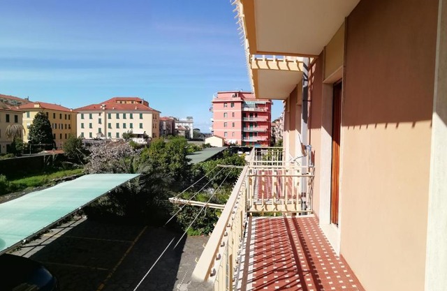 Casa Thea codice citra zero undici zero diciassette lt 0633