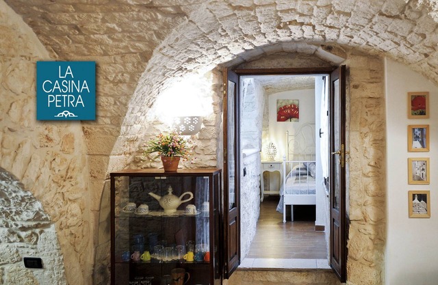 Casina Petra romantic stone house FREE WiFi