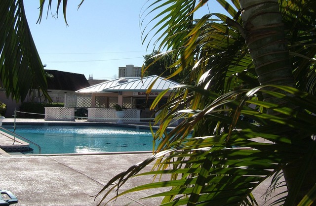 Castaways Resort and Suites