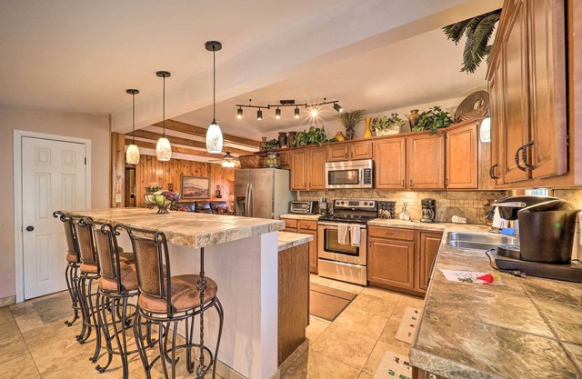 'cattail Creek' Escape, 44 Mi to Mt Mitchell!