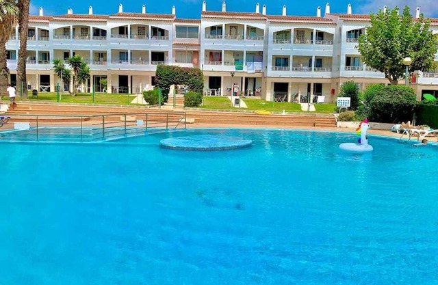 Cavalleria - Apto con Piscina y Junto a la Playa