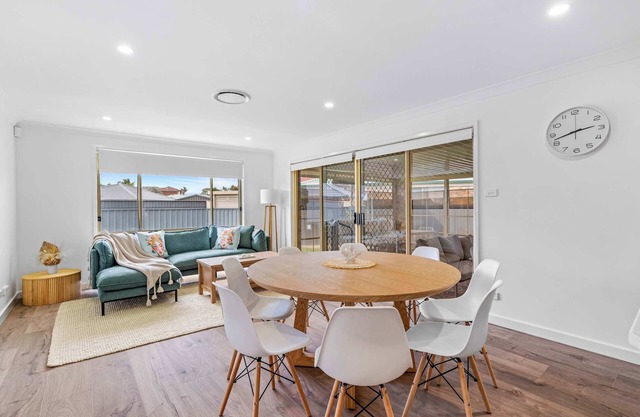 Caves Beach House- Winter Holiday Mid-Week Special