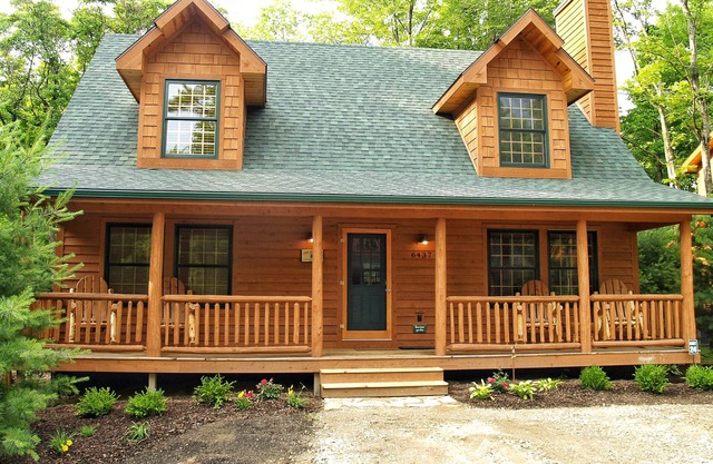 Cedar Creek Lodge- Cozy Rustic Luxury Cabin- Kingfisher Cove