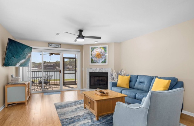 Cedar Glen 238-1I - Lovely Ground Floor Condo with Walkout to Pool!