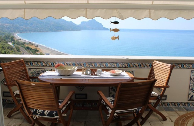Cefalù seaside suite