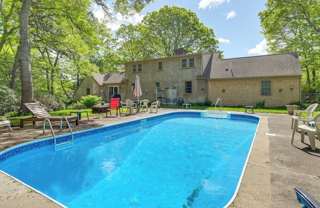 Centerville Escape w/Pool ~ 3 Mi to Beach!