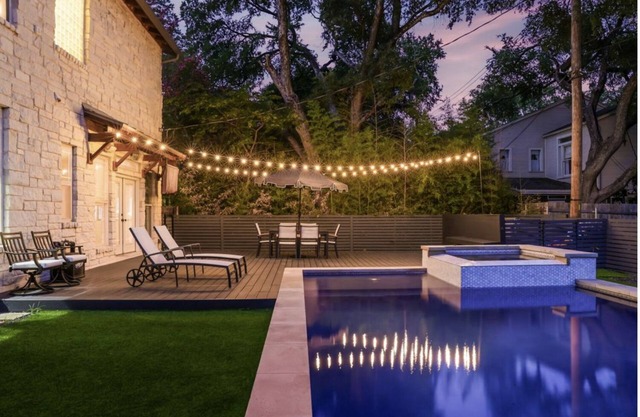 Central Austin Home w/Pool/Spa/5 mins Downtown