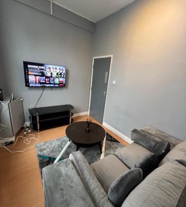 CENTRAL BIRMINGHAM 3 Bedroom 3 Bed Apartment