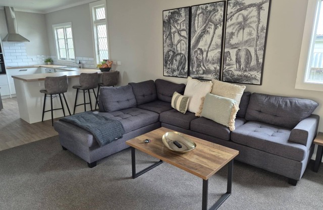 Central, for Large Groups! – Completely Renovated