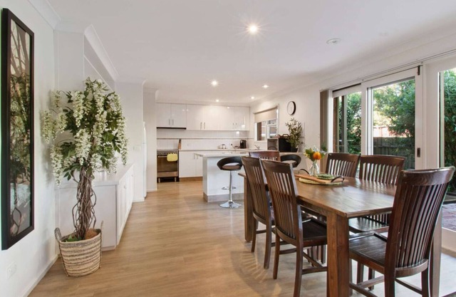 Central Wagga Riverside Apartment