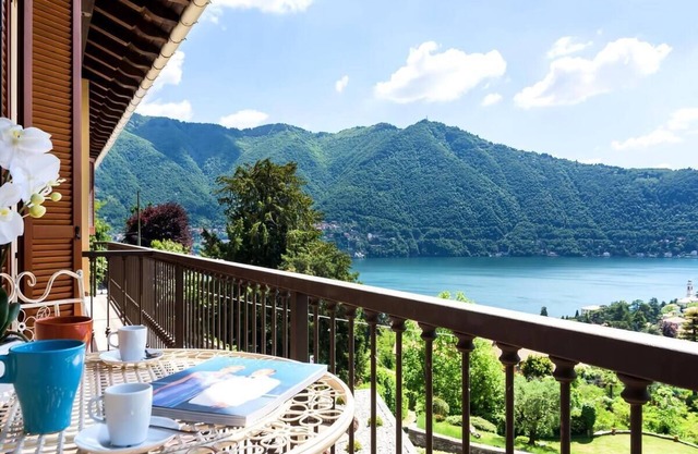 Cernobbio Lake View - One Bedroom Apartment, Sleeps 4