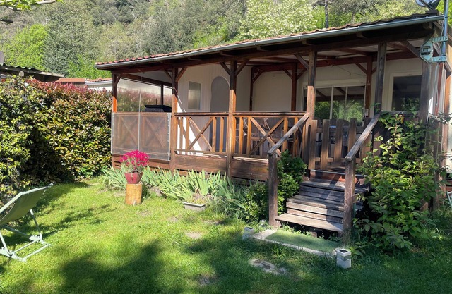 Chalet bungalow 2 bedrooms 5/6 persons in Cevennes