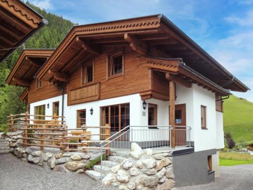 Chalet Chalet Alois by Interhome