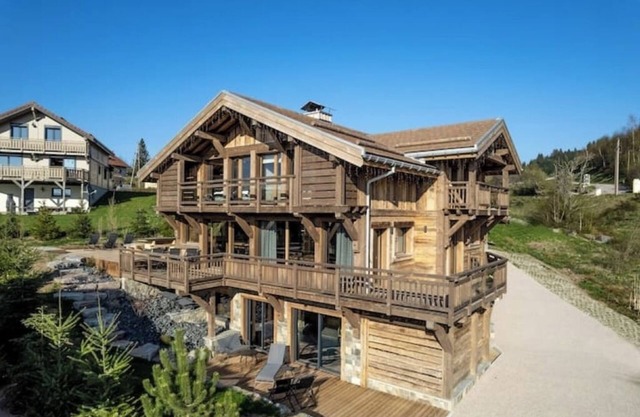 Chalet La Vallée Cerena - Swimming pool - Sauna