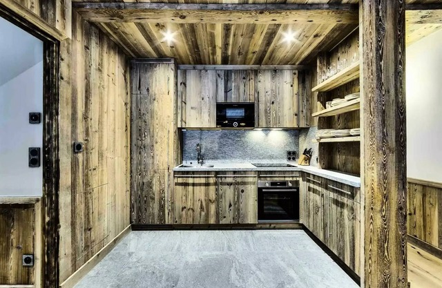 Chalet Les Sources de l'Isère - Chalet 8 Rooms 14 People