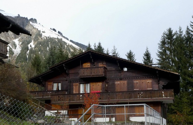 Chalet Waldchutz - Wohnung Anax by Interhome