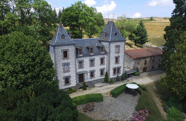 Chambres Dhôtes au Château de Vernières