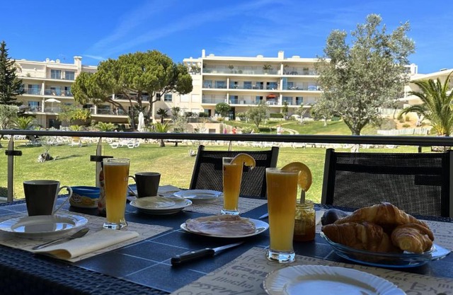 Charmant appartement a 1km de la plage, avec piscine a Albufeira