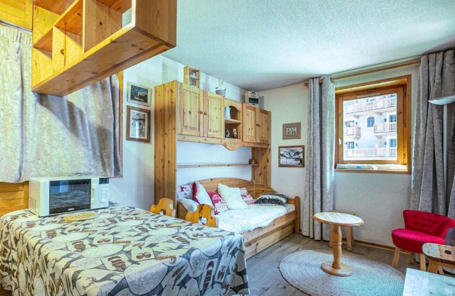 Charmant appartement avec WiFi et parking, au pied des pistes et au cœur du village - FR-1-694-275