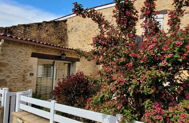 Charmant Gîte 3 Cosy, Climatisé, Environnement Bucolique, en Périgord Noir