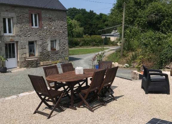 Charmant gîte entre vallée de la Rance et côte d'Emeraude